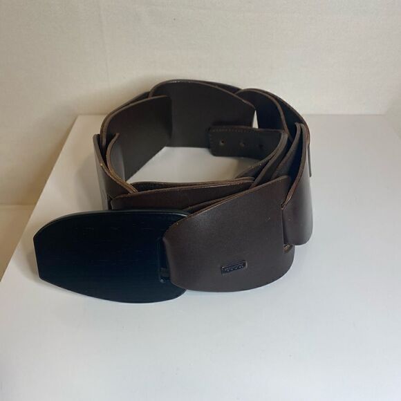 Authentic Gucci Belt   - Picture 2 of 8
